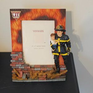 3D Resin Vanmark 5x7 Photo Picture Frame Fireman Fire Rescue MINT CONDITION